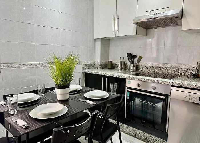Tangier Tgv, Beach Access, Restaurants & Parking