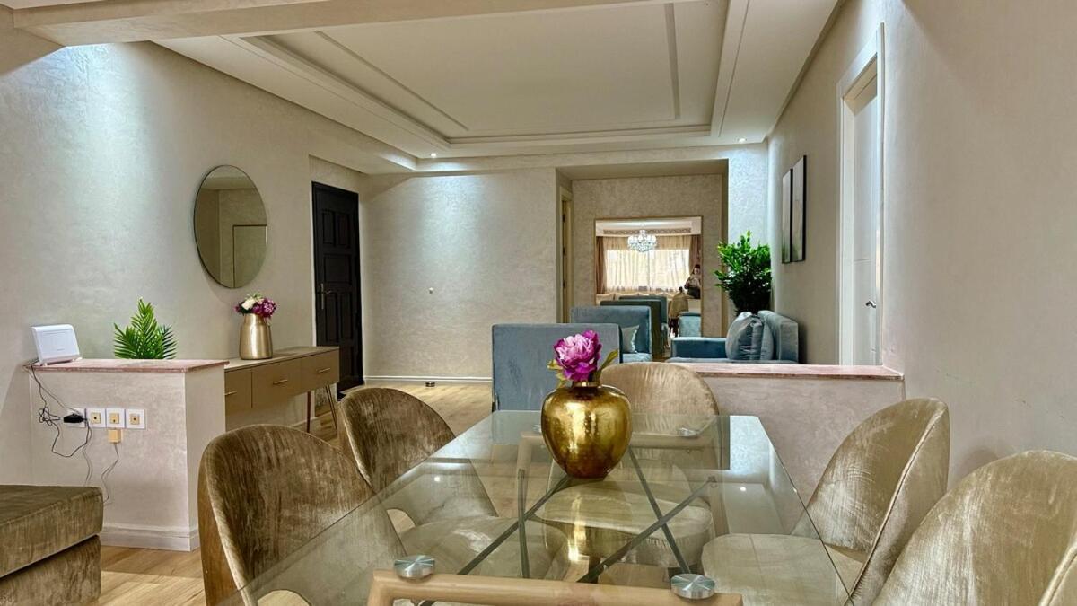 Tgv, Access, Restaurants & Parking Apartment Tangier